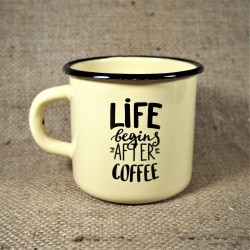 Smaltovaný hrnek krém - LIFE BEGINS AFTER COFFEE